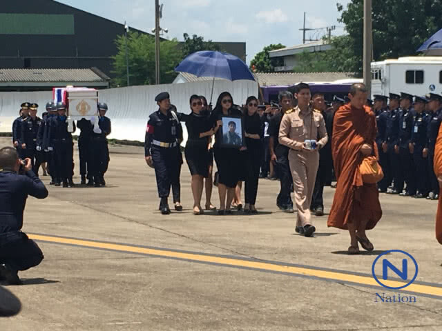 (ภาพชุด) กองทัพอากาศ จัดพิธีรับศพนักบินเครื่องบินขับไล่ L-39