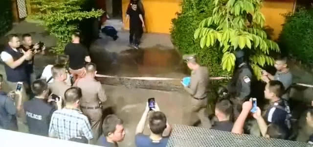 คนร้ายคดีปล้นร้านทอง ยิงตัวตายภายในเช็คอิน-รีสอร์ท(มีคลิป)