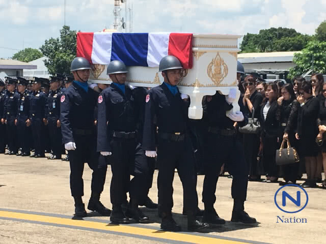 (ภาพชุด) กองทัพอากาศ จัดพิธีรับศพนักบินเครื่องบินขับไล่ L-39