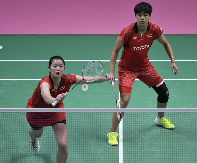 ทีมแบดสาวไทย เฉือนอินโดฯ 3-2 คู่ ลิ่วตัดเชือกอูเบอร์คัพ 2018(ภาพ)