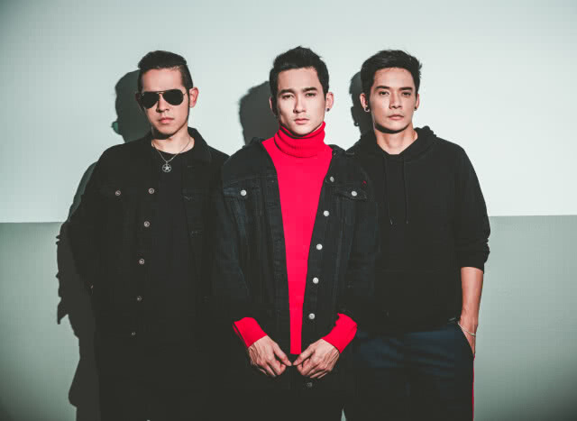 วง S.D.F. ปล่อย MVสะท้อนสังคม เพลง "กลับมาได้ไหม"