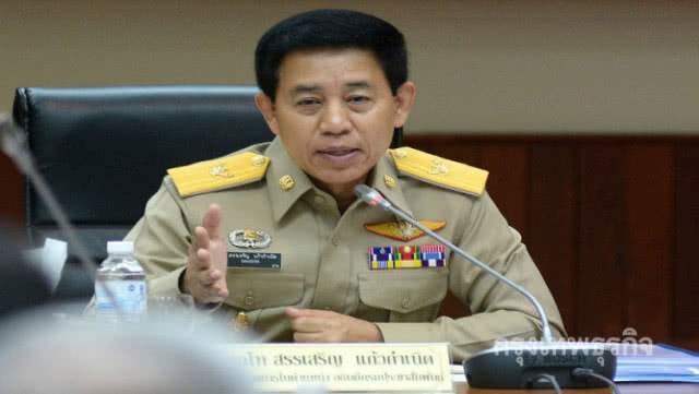"นายกฯ" ไม่เคยพูดให้ เติมน้ำเปล่า แทนน้ำมัน