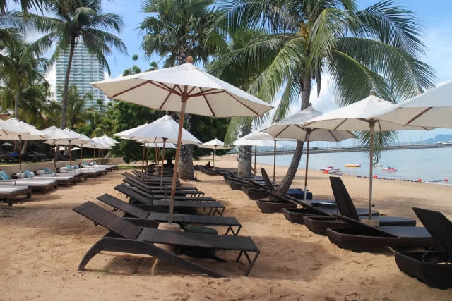 U CAN EAT MEET : กับปูน - เหนื่อยนักก็พักก่อน นอนชิลๆมองวิวทะเลแบบพาโนรามา