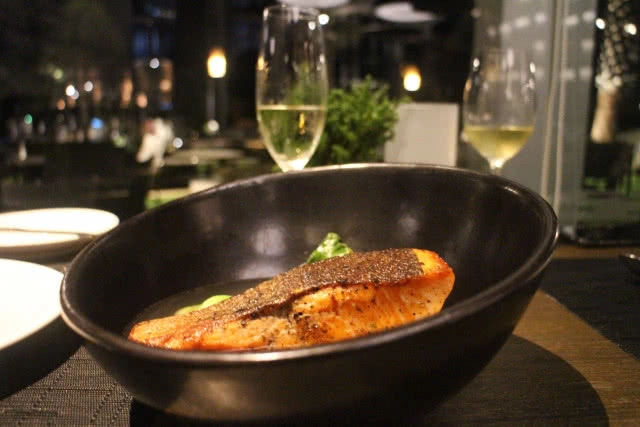 U CAN EAT MEET : กับปูน - เหนื่อยนักก็พักก่อน นอนชิลๆมองวิวทะเลแบบพาโนรามา