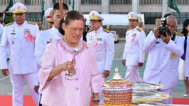 สมเด็จพระเทพฯ ทรงเปิดงานสัปดาห์ส่งเสริมพระพุทธศาสนา "วิสาขบูชา"