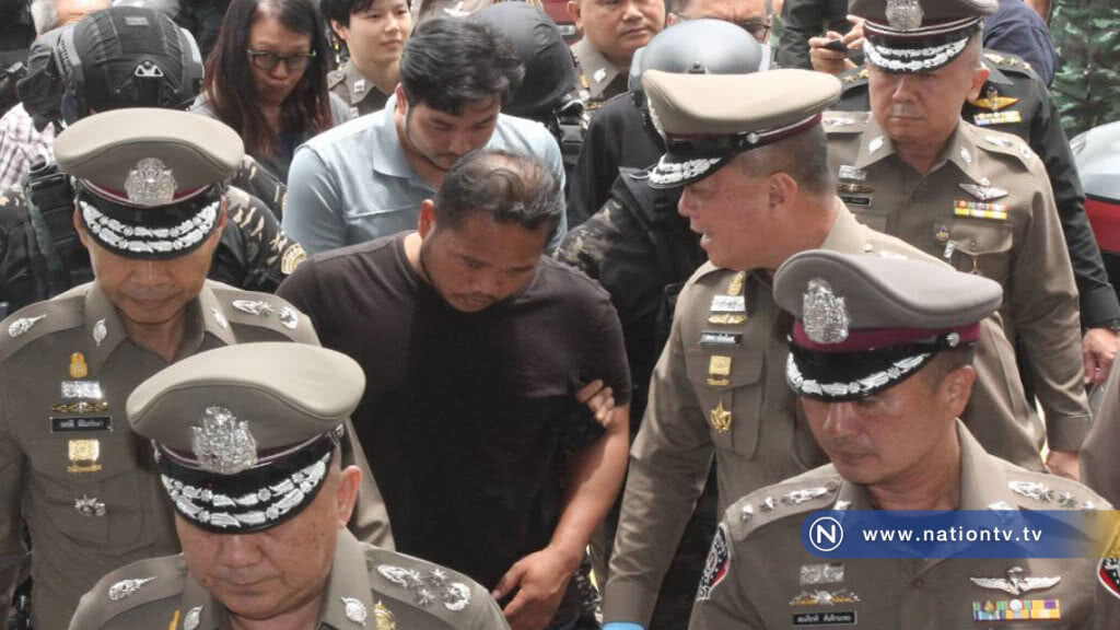 ปูพรมค้นกว่า 10 จุด พบอาวุธสงครามอื้อ เตรียมใช้สร้างสถานการณ์ ปูพรมค้นกว่า 10 จุด พบอาวุธสงครามอื้อ เตรียมใช้สร้างสถานการณ์