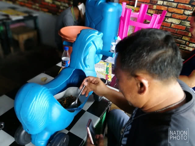 กะเพราวัดใจ