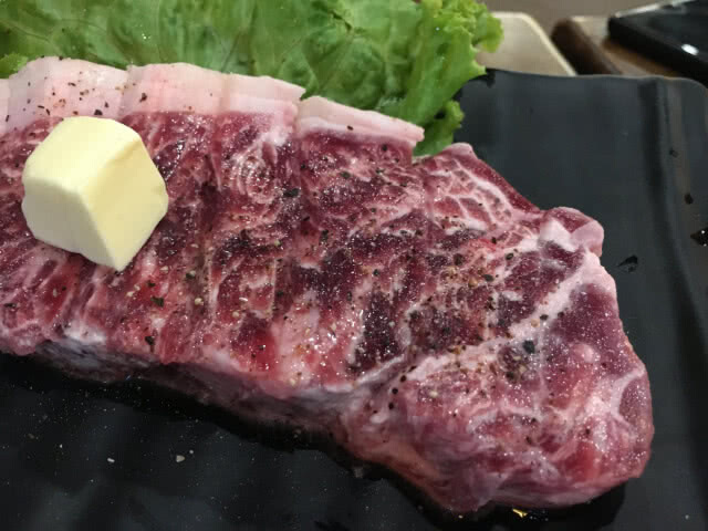 อร่อยปักหมุด : Munich BBQ & BeerWarehouse  บัฟเฟต์เนื้อย่างพร้อมให้คุณได้ลิ้มลอง
