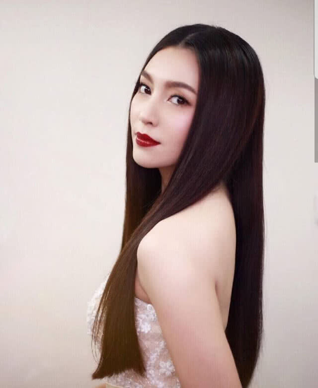 โมเมนต์หวาน! "เวียร์-เบลล่า"คอมเมนต์หยอกกันไปมา