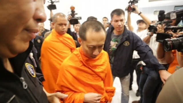 พระมีฤทธิ์!! กรณี "เจ้าคุณภูเขาทอง" รอวันสังคายนาสงฆ์ไทย