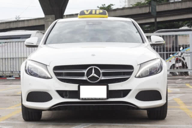 เปิดตัว "TAXI VIP" ขับเบนซ์ให้บริการ ราคาเริ่มต้น 150 บาท