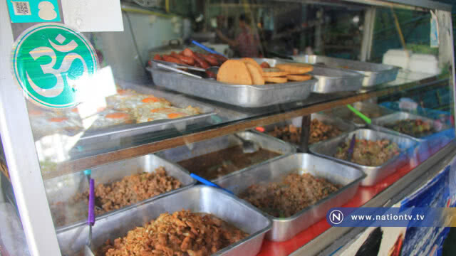 "ข้าวแกง 15 บาท" สวนกระแสยุคเศรษฐกิจขาลง