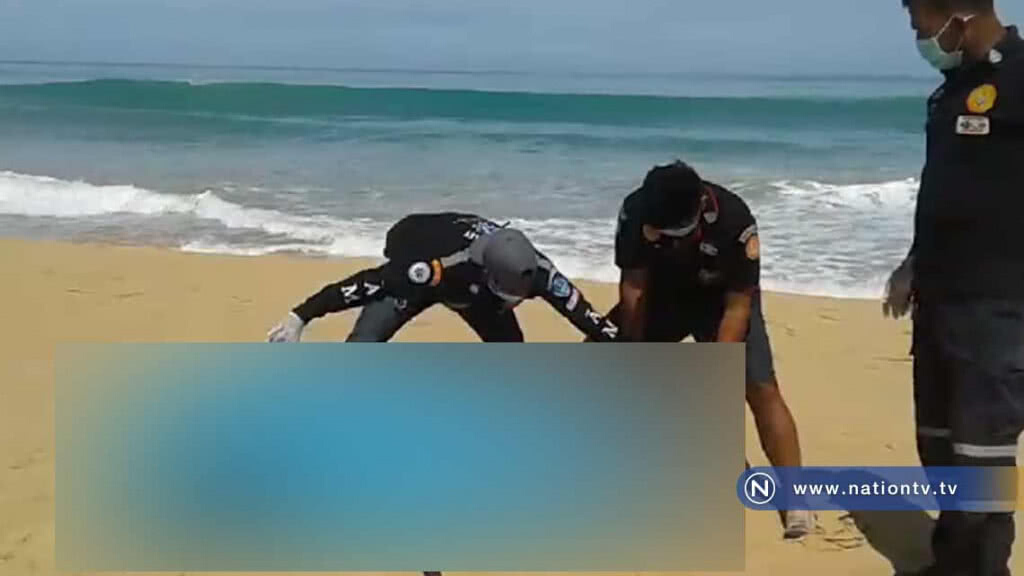 พบ! ศพชายปริศนาคลื่นซัดเกยชายหาดอุทยานแห่งชาติเขาลำปี