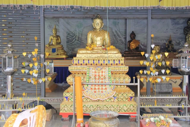 โจรใจบาปลักตัดเศียรพระหลวงพ่อขาวที่มีอายุกว่าร้อยปี วัดดังย่านบางปู