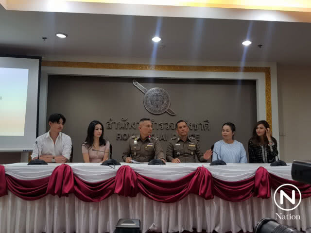 "กิ๊บซี่-กอล์ฟ-อุ้ม-ตุ๊กกี้" เข้าให้ปากคำตำรวจกรณีรีวิวเมจิกสกิน