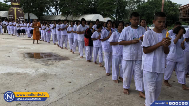 เวียนเทียนวิสาขบูชาอาเซียนวัดชายแดนไทย-กัมพูชา