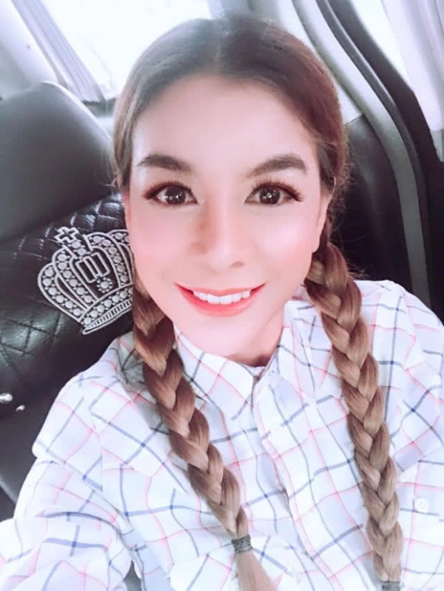 เปิดรูปจริง! ตอนองค์ยังไม่ประทับ ร่างทรงไฮเทค 4.0