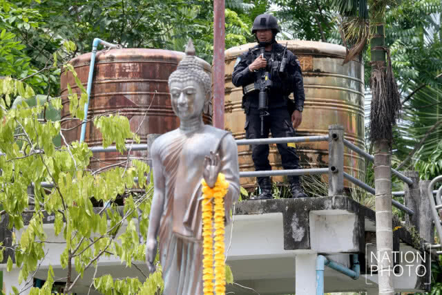 (ภาพชุด) เวียนเทียนเที่ยงวัน บาเจาะนราธิวาส