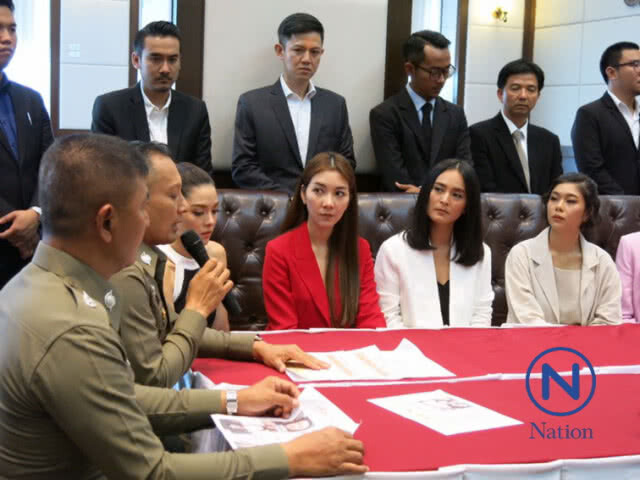 ป๊อก-มาร์กี้ พร้อม8ดาราดังโร่พบ"วิระชัย" ให้ปากคำรีวิว"เมจิกสกิน"