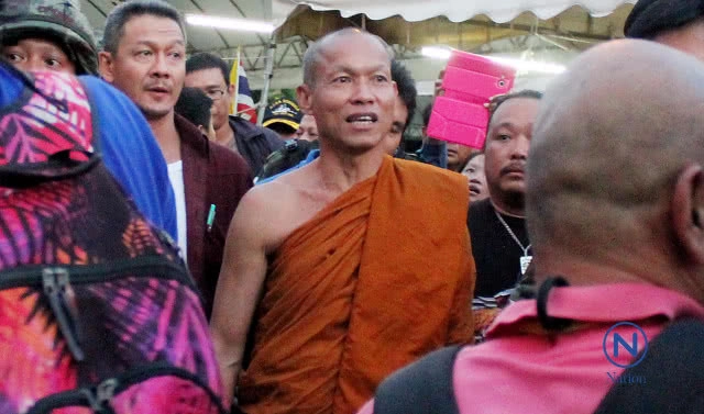 ‘อดีตพระพุทธะอิสระ’ ชายสามโบสถ์จริงหรือ?