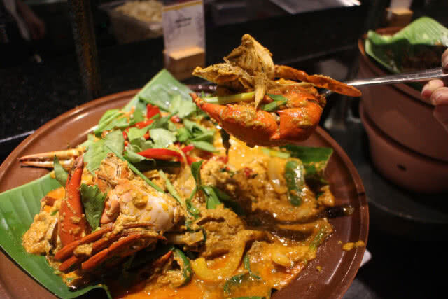 U CAN EAT MEET กับปูน : Cut More Crab จงมากิน!!! บุฟเฟ่ต์ "ปู"