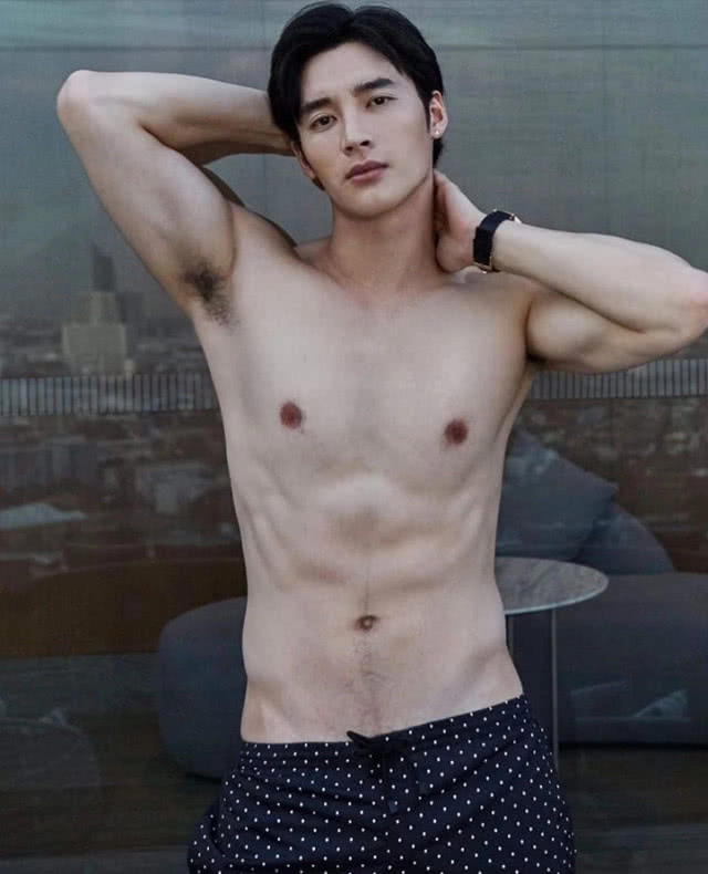 "เป๊ก รัฐภูมิ" รับคุย "กวาง เดอะเฟซ" สถานะตอนนี้แค่พี่น้อง!