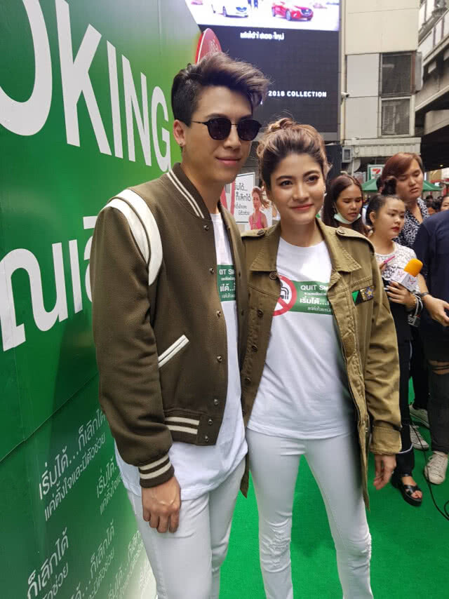 "ป๊อก" เผยเลิกบุหรี่ได้เพราะ "มาร์กี้" ยื่นกฏเหล็ก! ไม่เลิกบุหรี่ไม่ยอมมีลูกด้วย
