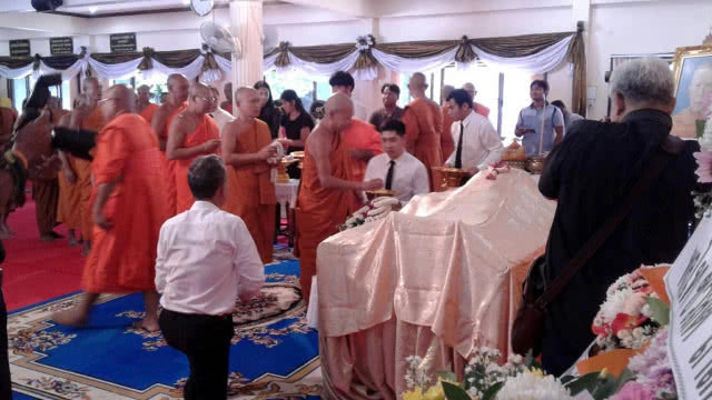 สิ้น "อาจารย์แดง" พระนักพัฒนาสระแก้ว มรณภาพ วัย 64 ปี(มีคลิป)