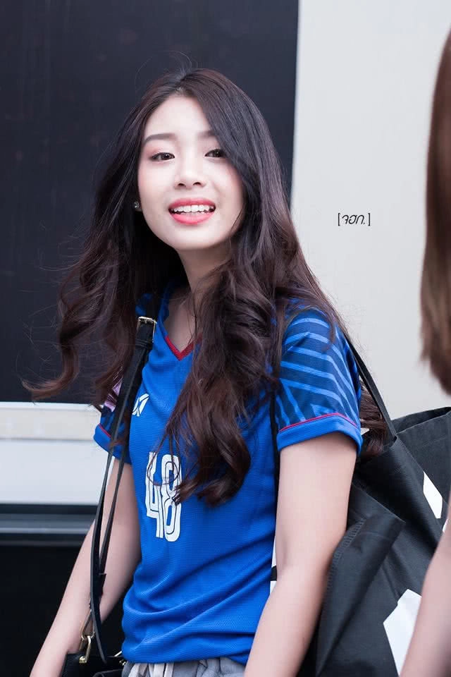 ครบรอบ 1 ปีวันเดบิวต์ BNK48 จากวันแรก สู่ก้าวต่อไป