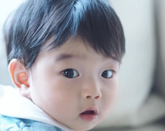 "น้องอคิณ" ฉายแววซุปตาร์แต่เด็ก! ตามรอย "แม่เนย โชติกา" (คลิป)