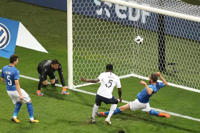 ตราไก่ ฟอร์มดุ! อัดอิตาลี 3-1 ก่อนลุยบอลโลก