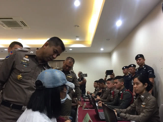 "บิ๊กโจ๊ก" รวบแก๊งโรแมนซ์สแกม แชทแสร้งรักสาวไทย ก่อนเชิดเงิน เสียหาย100 ล้านบาท