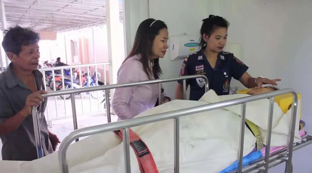 พี่สาวพิธีกรดังเมืองชุมพร ถูกร่างทรงทักชะตาขาดกลับบ้านเครียดผูกคอเสียชีวิต