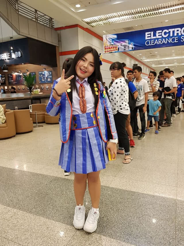 สีสันงานจับมือ BNK48 วันที่ 2 มิ.ย. 61