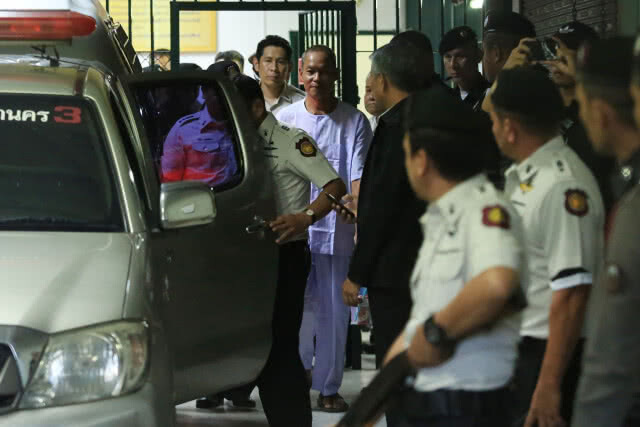 ยังไม่จำเป็นต้องผ่าตัด รักษา "อดีตพุทธะอิสระ" อยู่ระหว่างทำกายภาพบำบัด