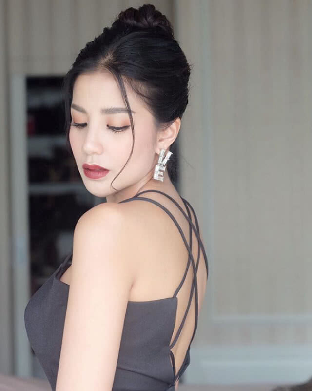 "ใบเตย อาร์สยาม" หอบหืดกำเริบ! ต้องพักรักษาที่ตัว รพ.