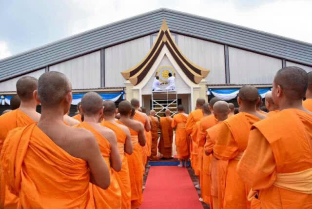 ทำไม? "อดีตพระพรหมเมธี" ต้องหนีมาไกลถึงเมืองเบียร์?