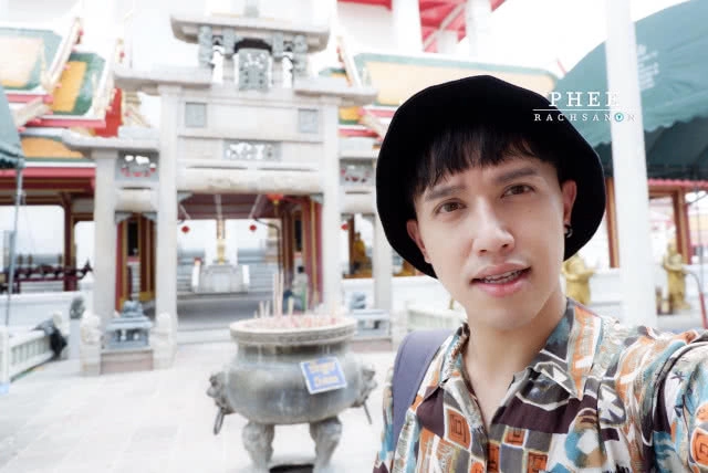 "ล่องเรือไหว้พระ 3 วัด อิ่มบุญ แค่ 40 บาท"