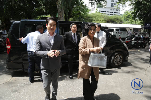 หมอโอ๊ค-โอปอล์ แจ้ง ตร.
โดนอ้างชื่อ-ภาพโฆษณา
ขายยาลดความอ้วน