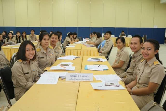 ครูกว่า 2.5 แสนคน เฮ!! ลงทะเบียนพร้อมรับการพัฒนาปีที่ 2 โครงการคูปองครู