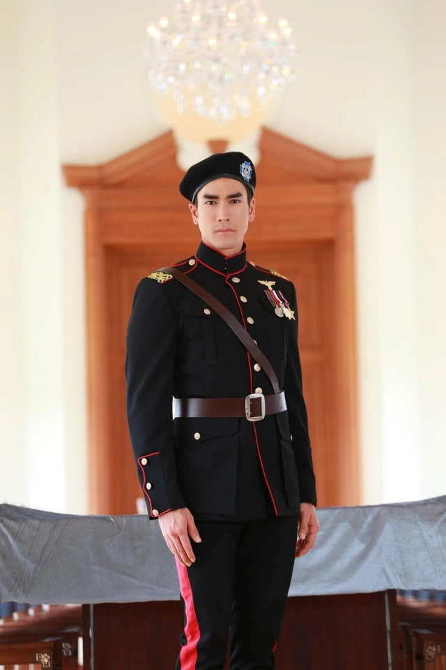 "ณเดชน์ คูกิมิยะ" หุ่นก็แซ่บงานก็แน่น !!