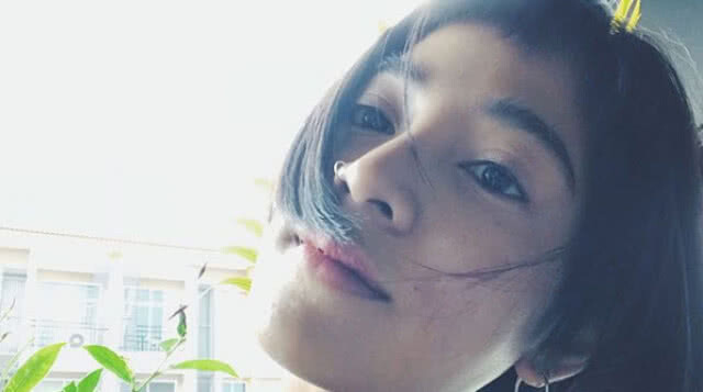 ลุคใหม่ "สายป่าน" ควงแฟนหนุ่ม สวีทริมสระเขาใหญ่
