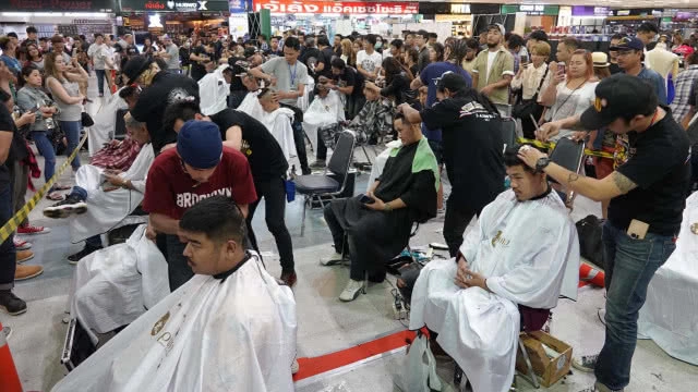 ช่างตัดผม 200 คน จากทั่วประเทศร่วมประกวดตัดผมวินเทจแกะลาย(มีคลิป)