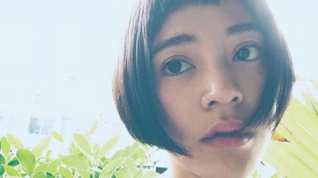 ลุคใหม่ "สายป่าน" ควงแฟนหนุ่ม สวีทริมสระเขาใหญ่