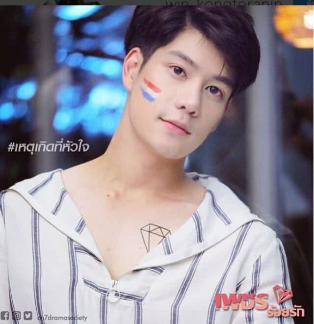 ใช่คนนี้หรือเปล่า!! พระเอกหนุ่ม ผู้กุมหัวใจ "มุกดา"