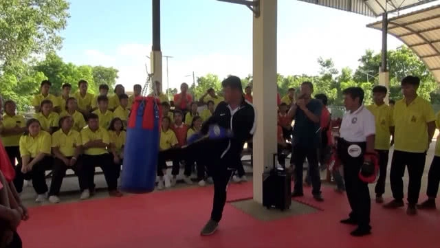 อดีตกำปั้นเหรียญทอง อชก. เปิดสอนฟรี ปั้นนักชกรุ่นเยาว์สานฝันสู่ทีมชาติ