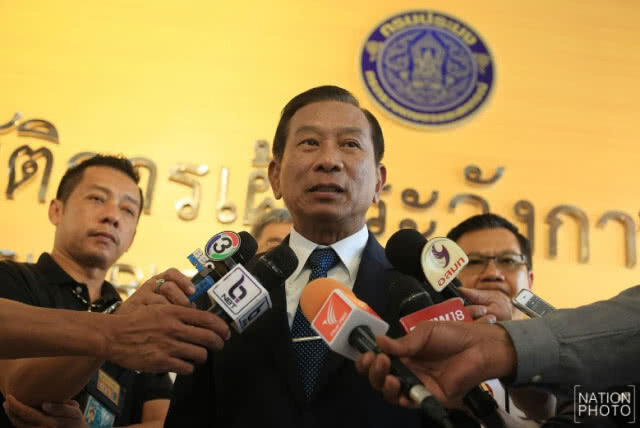 ตม.สั่งสอบ 2 ตำรวจเอี่ยวเปิดทาง"อดีตพระพรหมเมธี" หนี