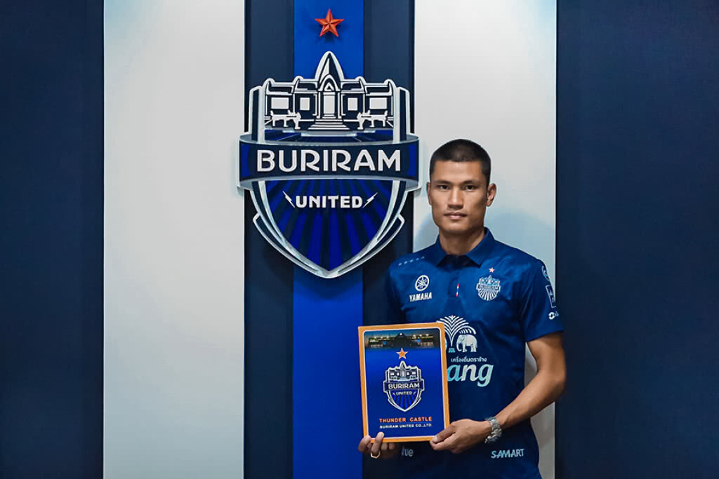 บุรีรัมย์ คว้า อภิวัฒน์ งั่วลำหิน เสริมแกร่งแนวรับ บุรีรัมย์ คว้า อภิวัฒน์ งั่วลำหิน เสริมแกร่งแนวรับ