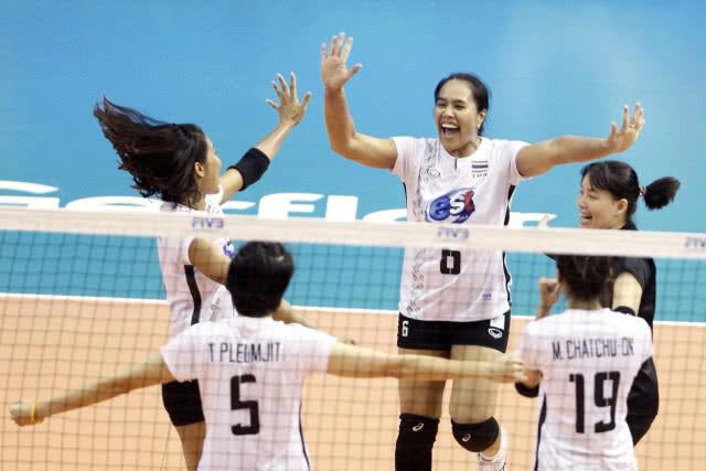 สุดมัน! ตบลูกยางสาวไทย พ่ายญี่ปุ่นฉิวเฉียด 3-2 เซต เนชั่นส์ ลีก 2018(ภาพชุด)