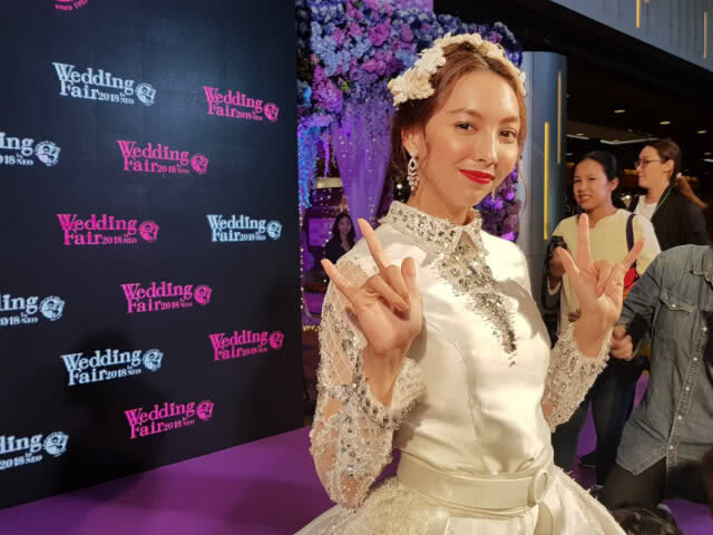 "คารีสา" รับสนิท "เป้ อารัก" ยันความสัมพันธ์แค่พี่น้อง